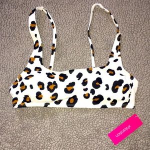 Xhilaration Animal Print 🐆 Bikini Top 🏝